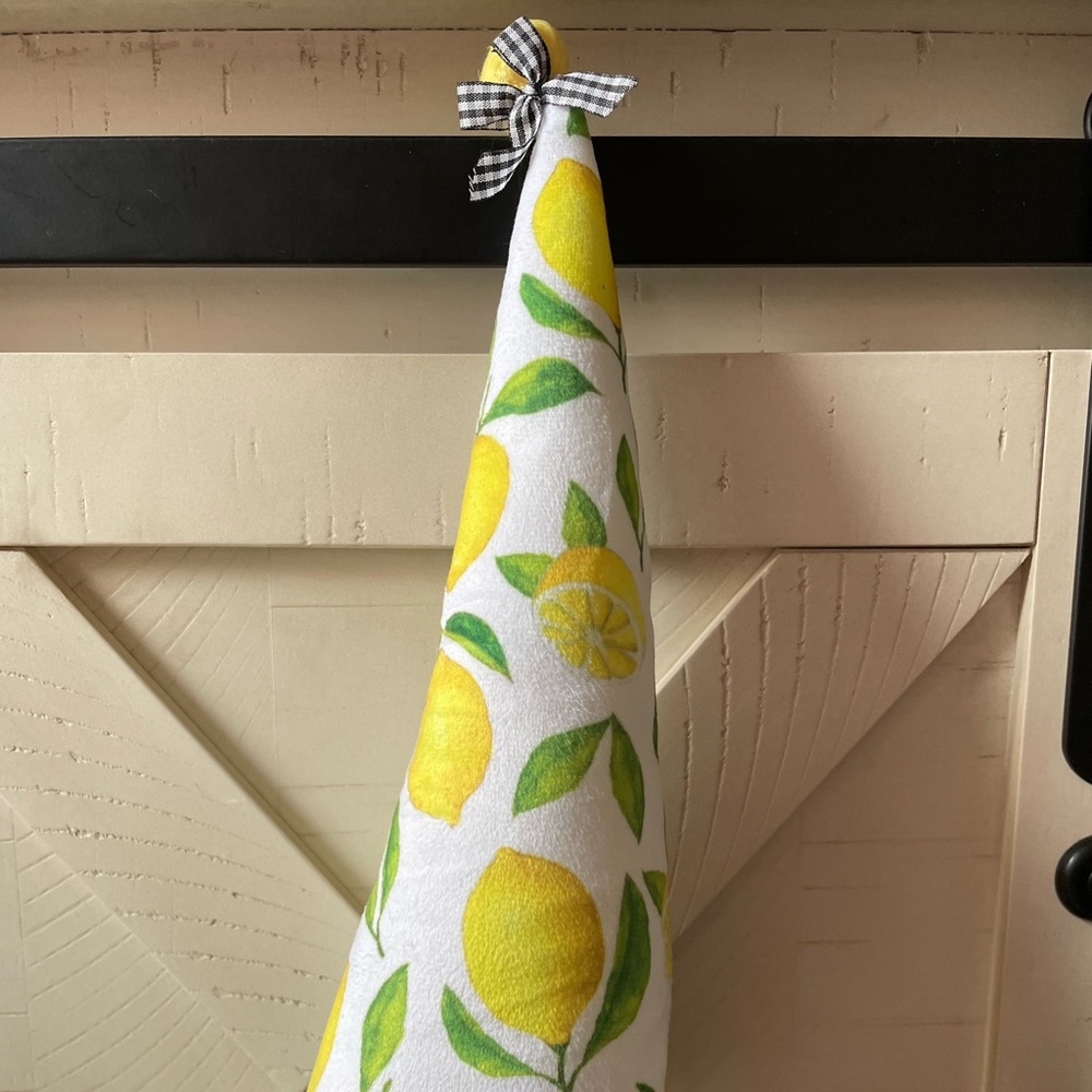 Rae Dunn Ice Cold lemonade 🍋 gnome - Picture 4 of 4